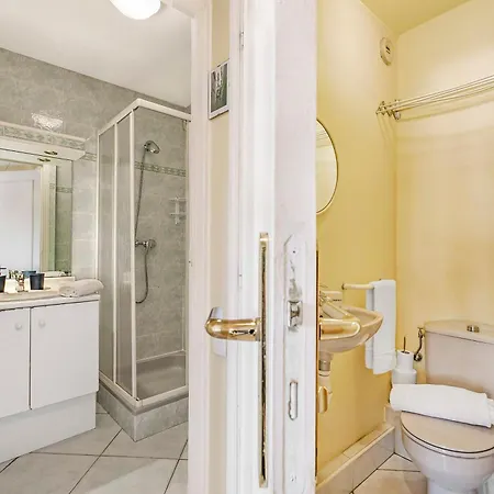 Open View In Center - Happy *