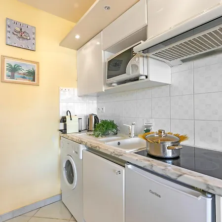 Open View In Center - Happy Apartment